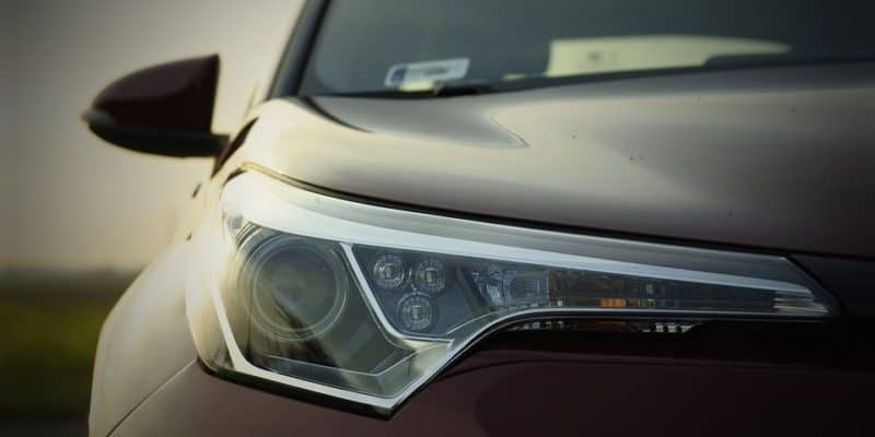 3 Types of Headlights for your Car 