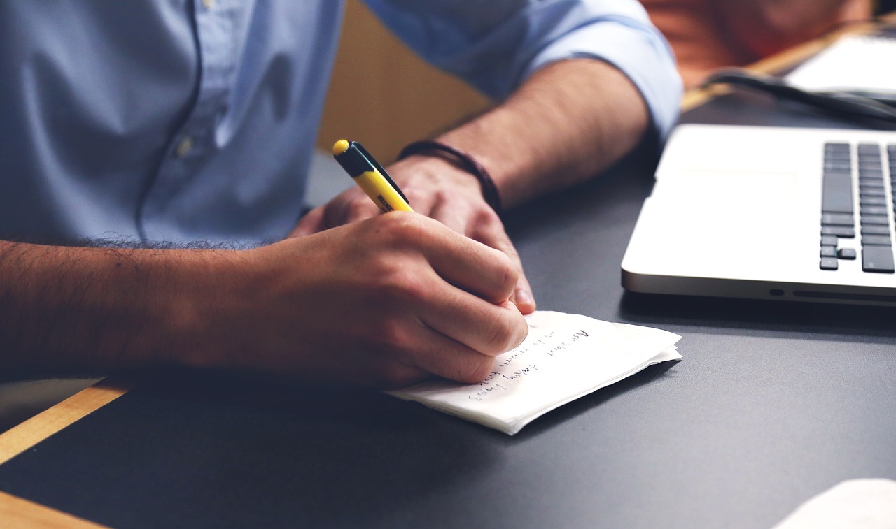 Creating a Winning Au Pair Resume: Examples and Tips