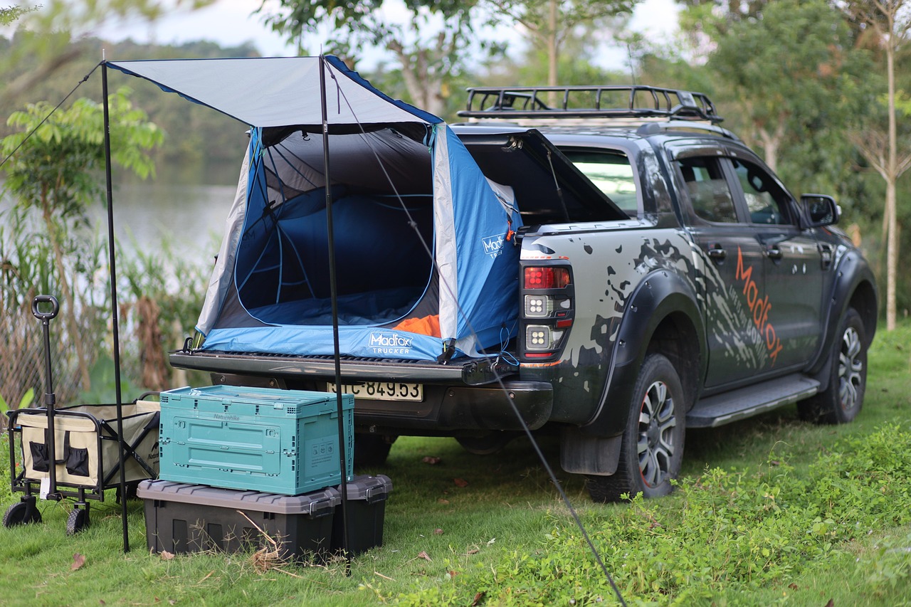 Truck, camping, travel — Why is it essential to have a reliable trailer repair service?
